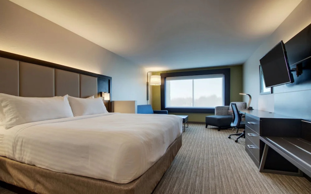 1 Bedroom Suite