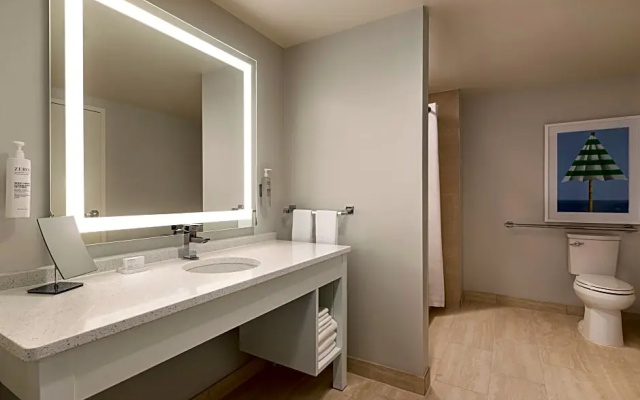 Standard Double room with balcony and with bay view