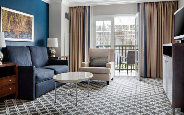 1 Bedroom Deluxe Double Suite
