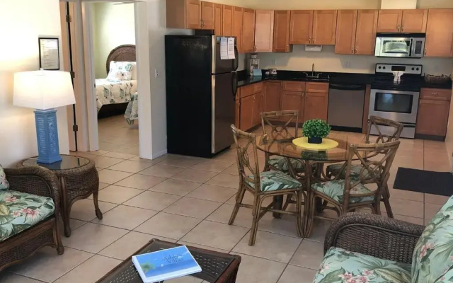 2 Bedrooms Villa