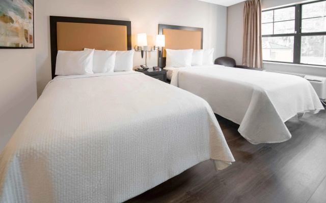 Quadruple Suite