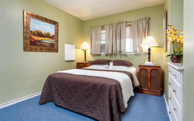 3 Bedrooms Cottage