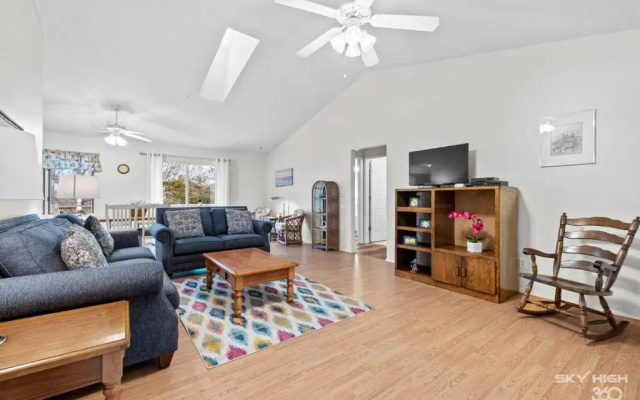 Standard Family room