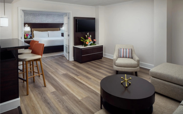 Double Suite