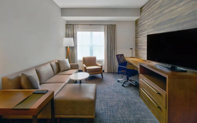 2 Bedrooms Sextuple Suite