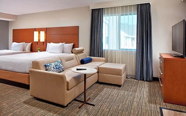 1 Bedroom Duplex Suite