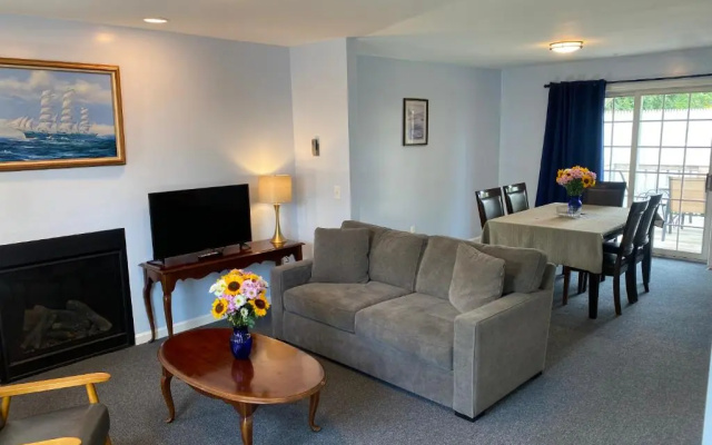 2 Bedrooms Luxury Suite