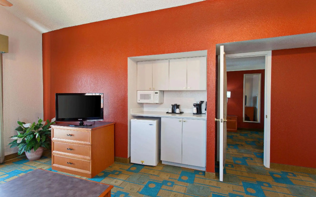 1 Bedroom Double Suite