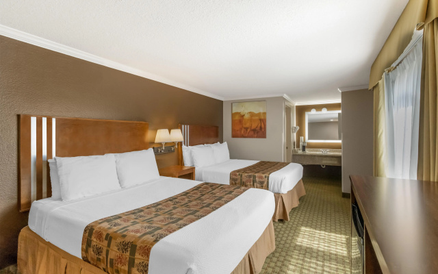 Sextuple Suite