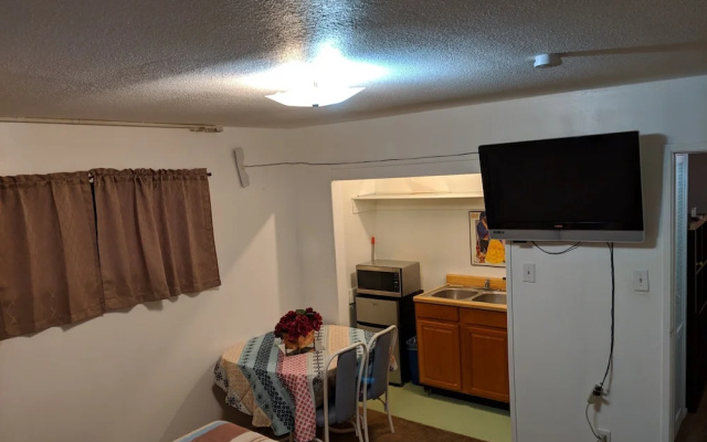Economy Double room with city view