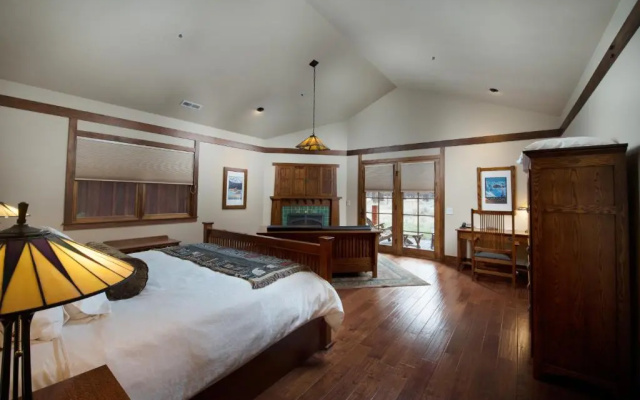 Classic Cottage