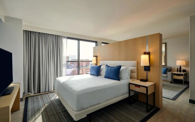 Deluxe Double Suite