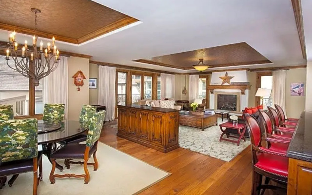 5 Bedrooms Premier room
