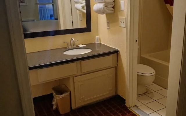 Economy room
