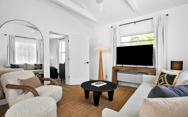 Luxury Suite