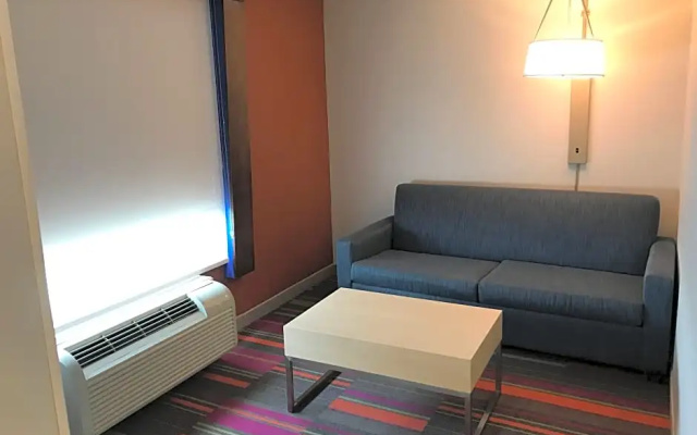 Standard Suite