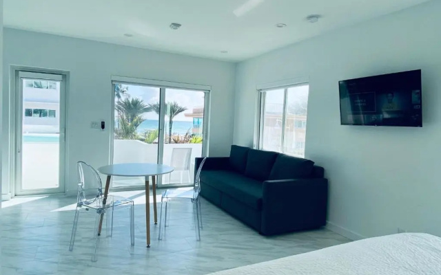 Apartment with sea view
