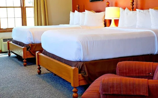 Standard Quadruple room with balcony