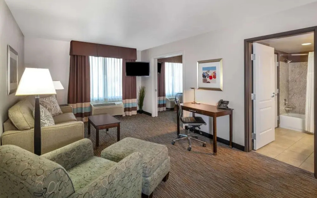 Double Suite