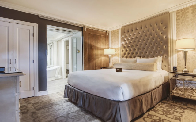 Double Suite