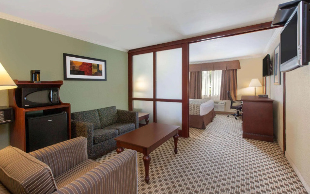 1 Bedroom Double Suite