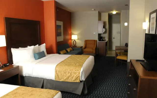 Quadruple Suite