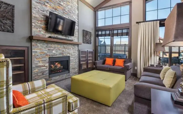 3 Bedrooms Standard room with balcony
