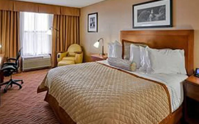 Economy room