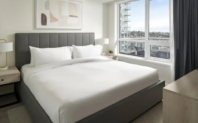 3 Bedrooms Executive Suite