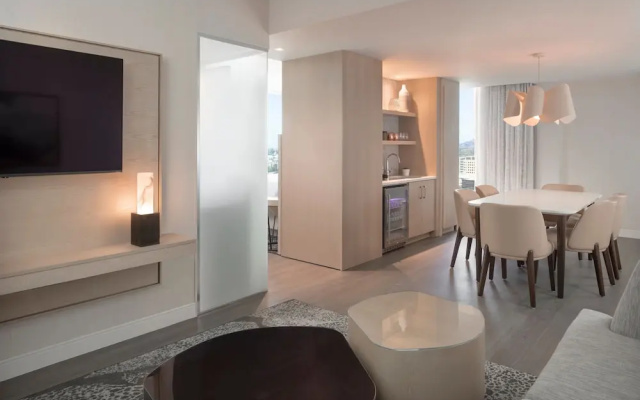 Executive Suite