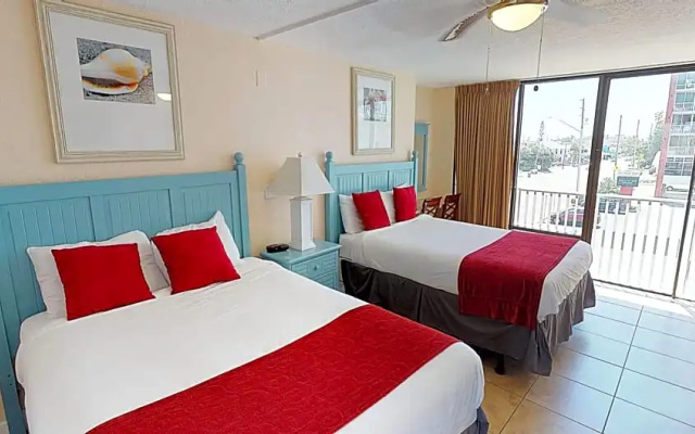 Executive Quadruple Suite with bay view