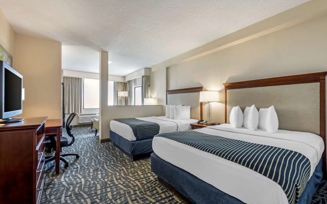 Quadruple Junior Suite
