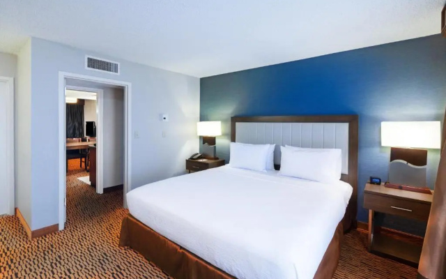 2 Room Suite