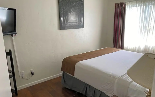 1 Bedroom Double Suite