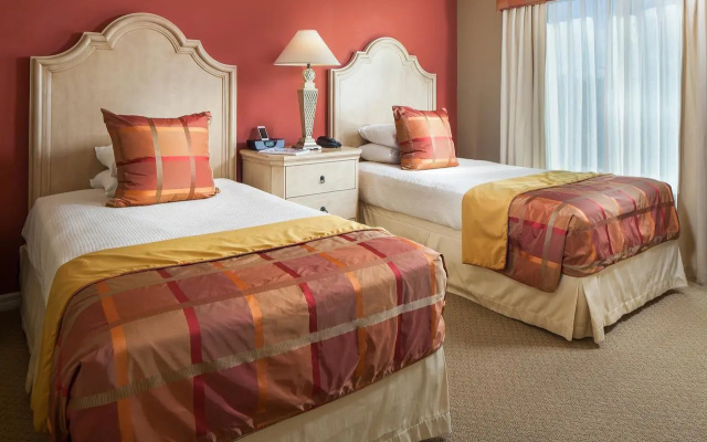 2 Bedrooms Suite
