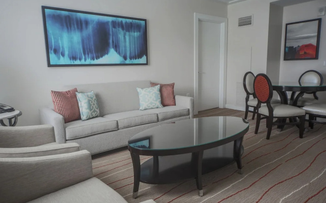 Double Suite