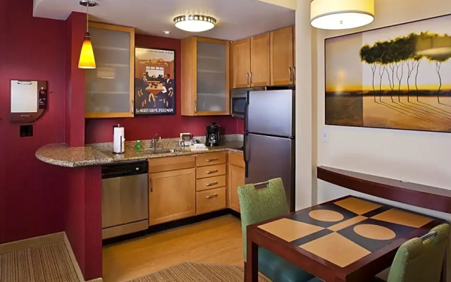 2 Bedrooms Quadruple Suite