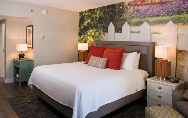 Premier room