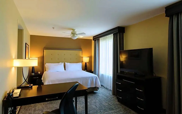 2 Bedrooms Sextuple Suite