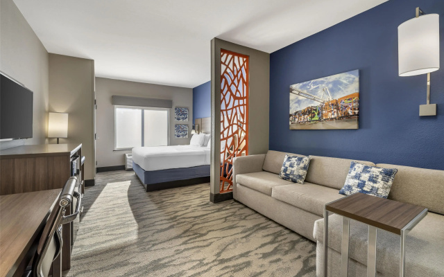 Double Suite