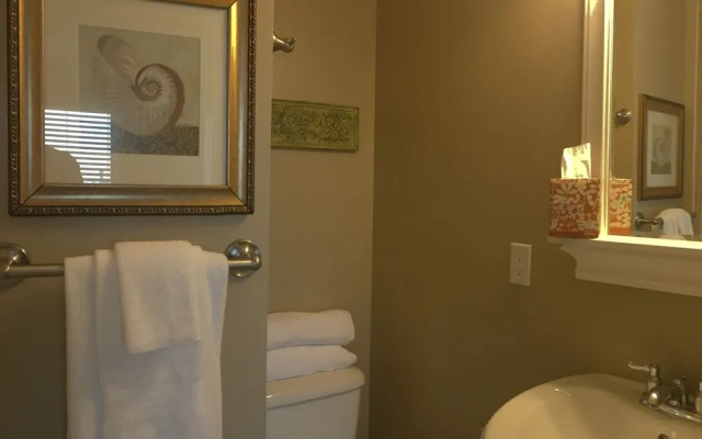 2 Bedrooms Cottage