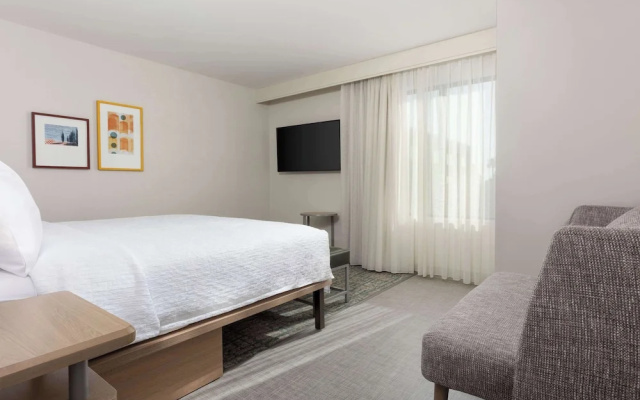 1 Bedroom Suite
