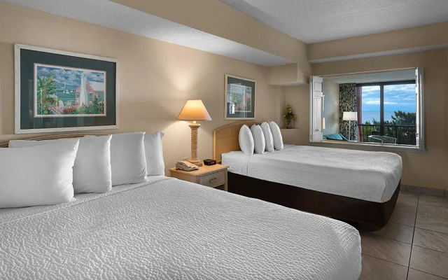 Executive Suite oceanfront