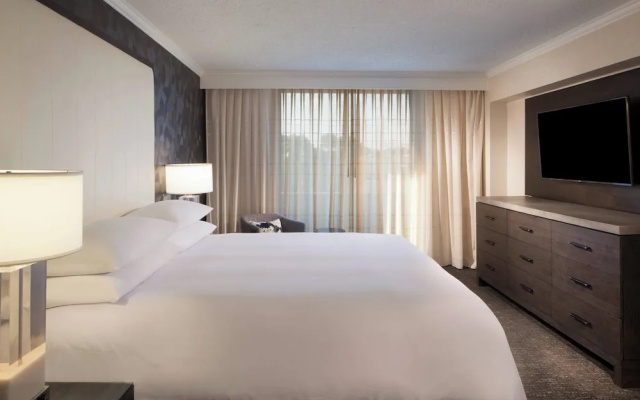 1 Bedroom Suite with balcony