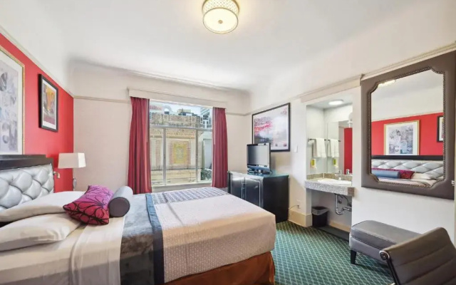 Double room with view