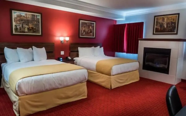 Executive Quadruple Suite