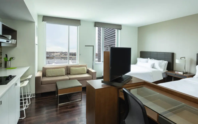 Quadruple Suite