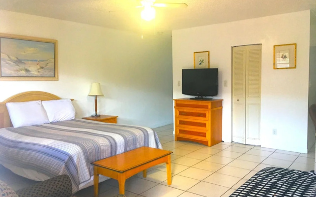 Economy room