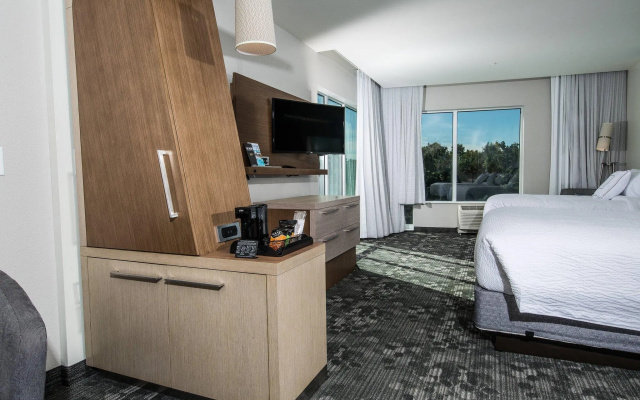 Quadruple Suite