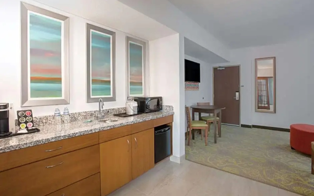 1 Bedroom Quadruple Suite with balcony